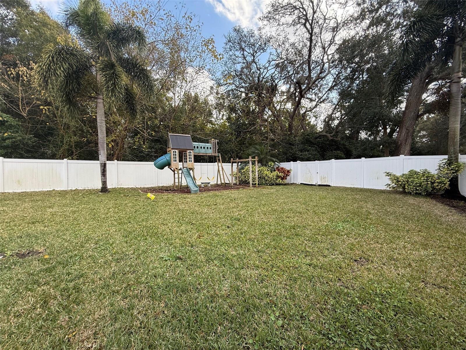 Image 18 of 19 For 1146 Lumsden Trace Circle