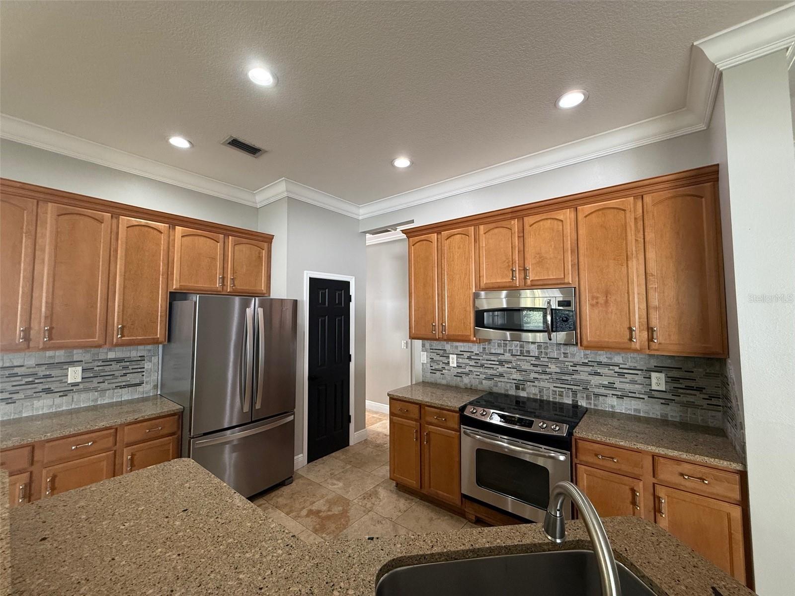 Image 3 of 19 For 1146 Lumsden Trace Circle