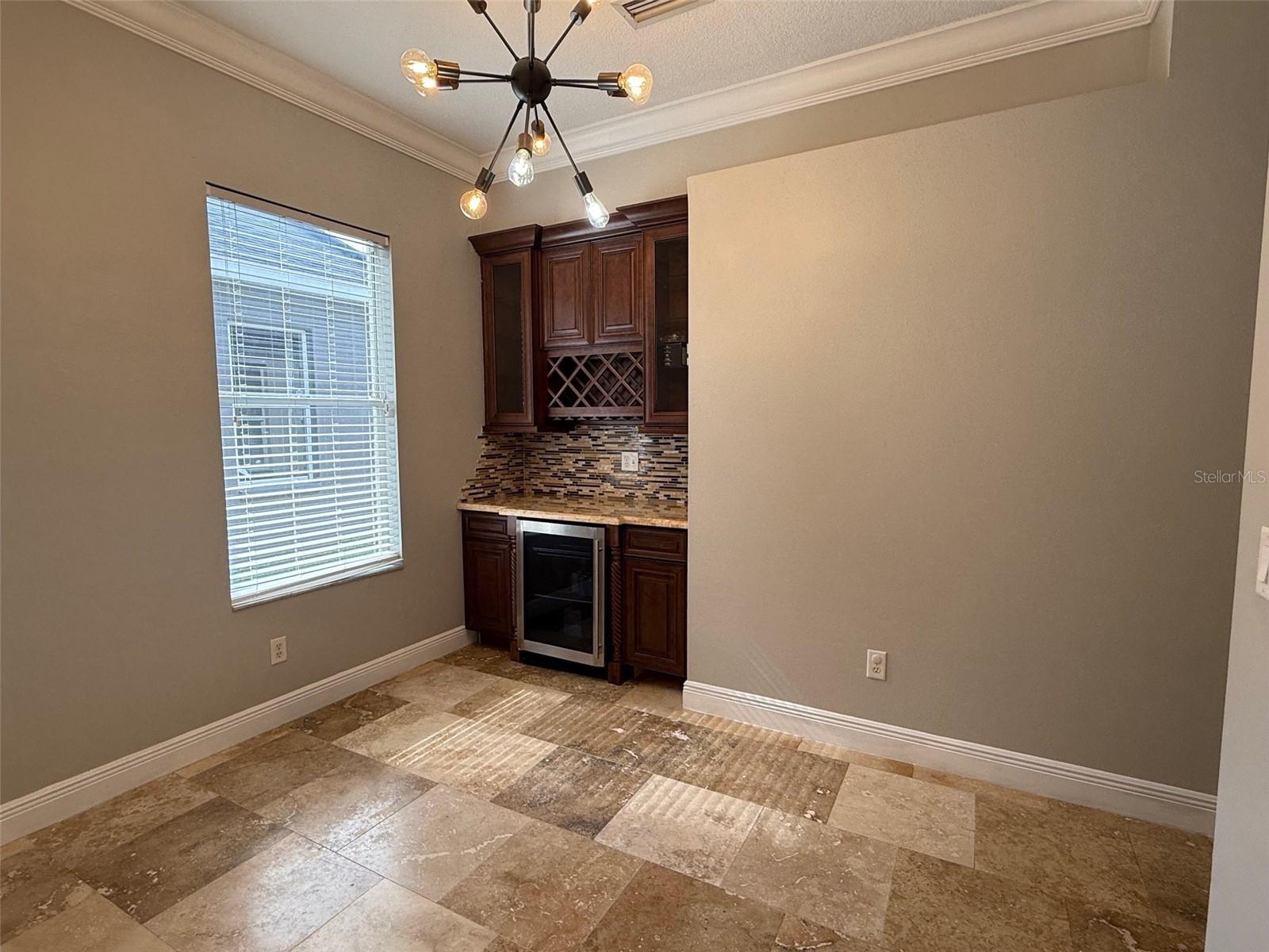 Image 8 of 19 For 1146 Lumsden Trace Circle