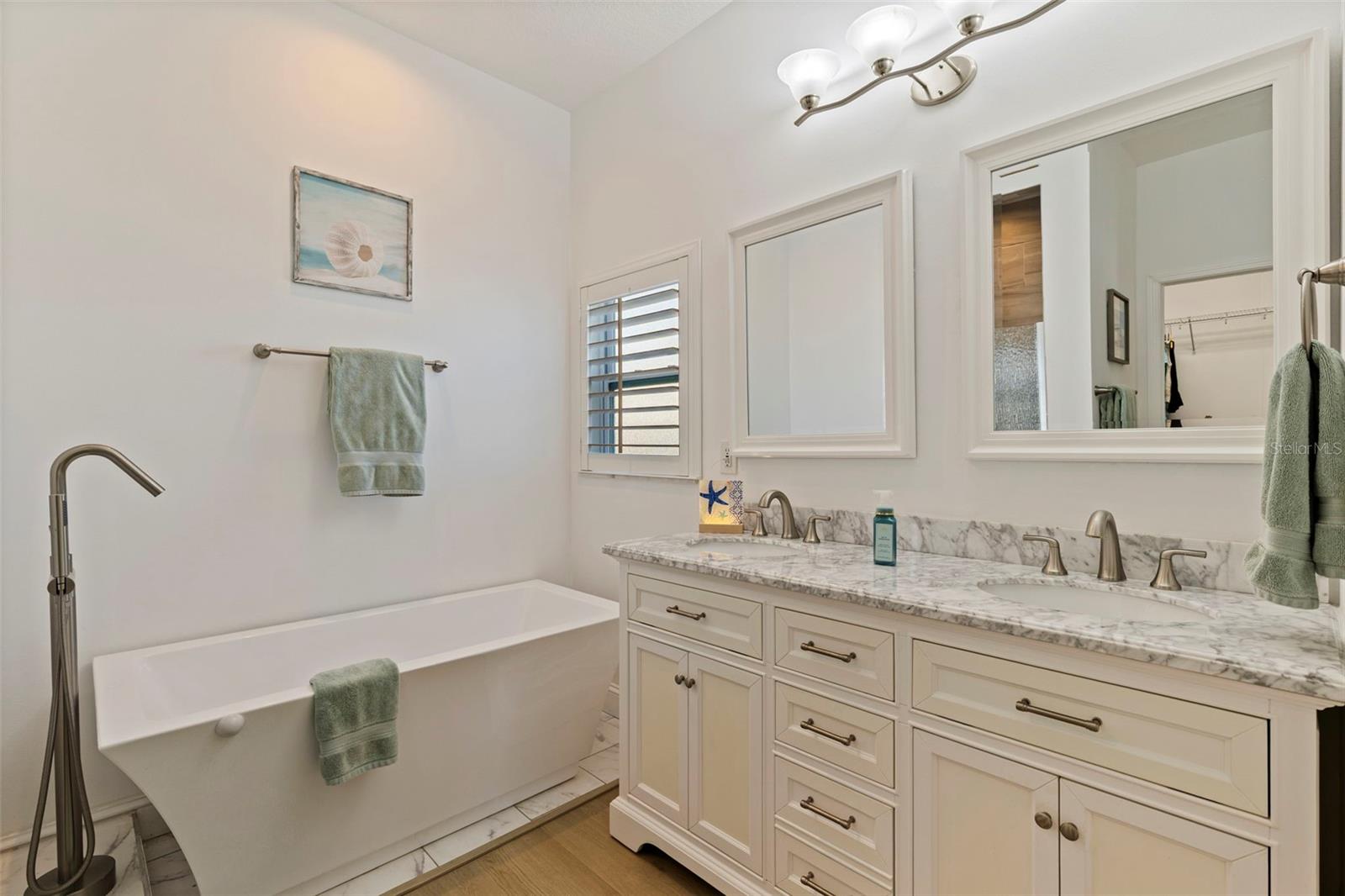 Image 22 of 50 For 6318 31st Street S