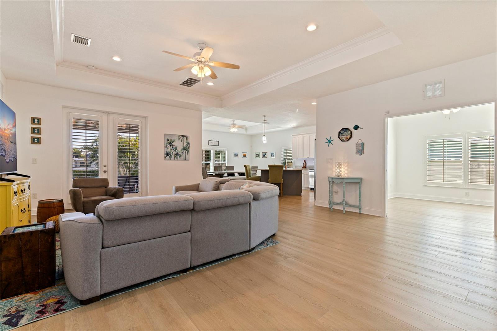 Image 7 of 50 For 6318 31st Street S