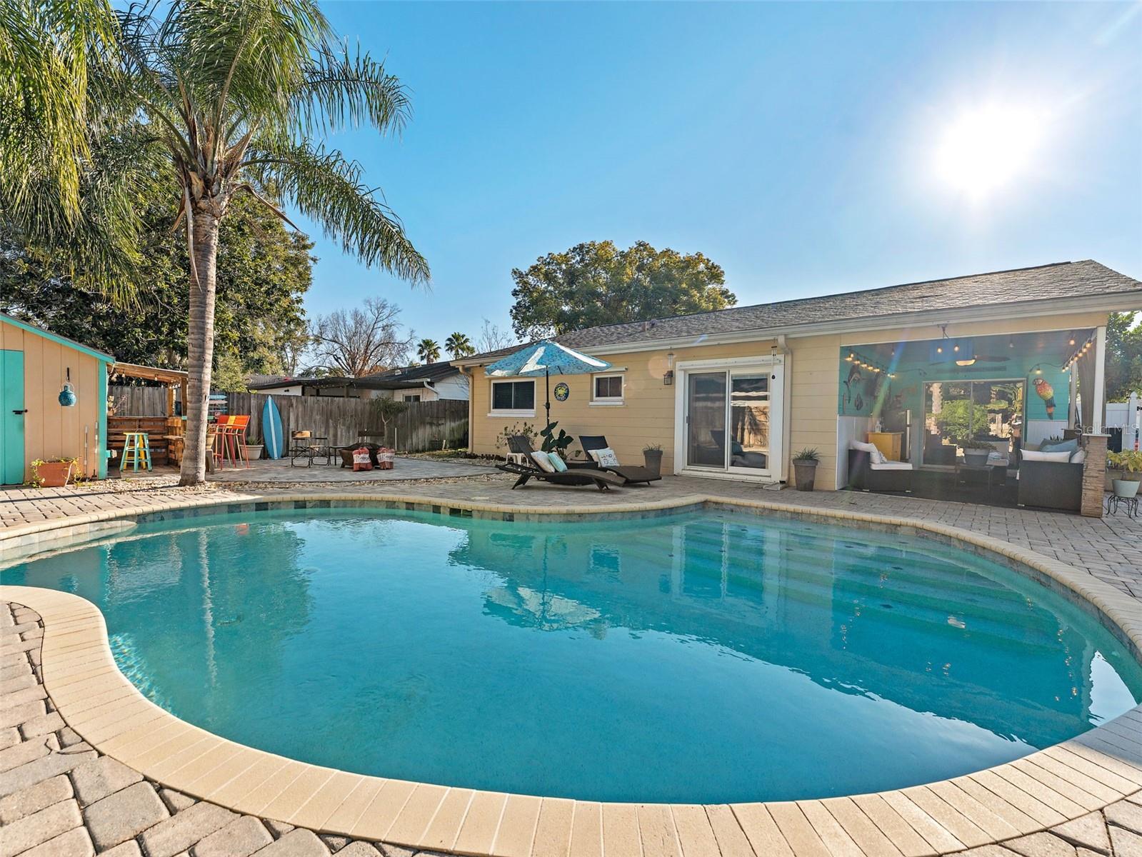 Image 21 of 29 For 1768 Groveleaf Avenue