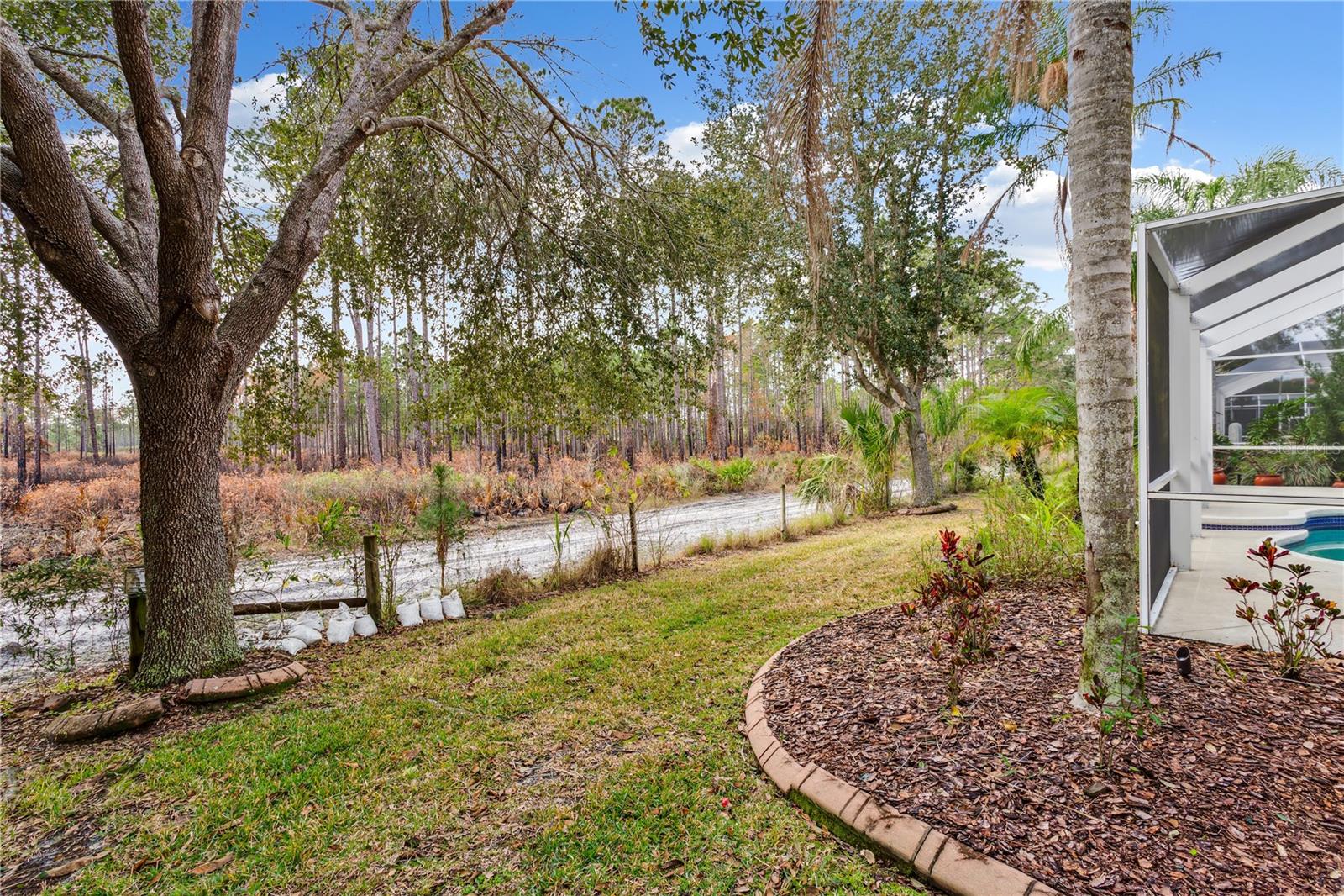 Image 25 of 39 For 17852 Arbor Greene Drive