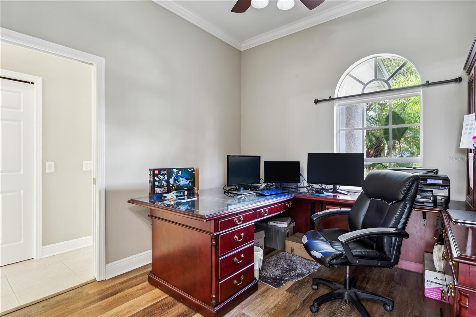 Image 6 of 39 For 17852 Arbor Greene Drive