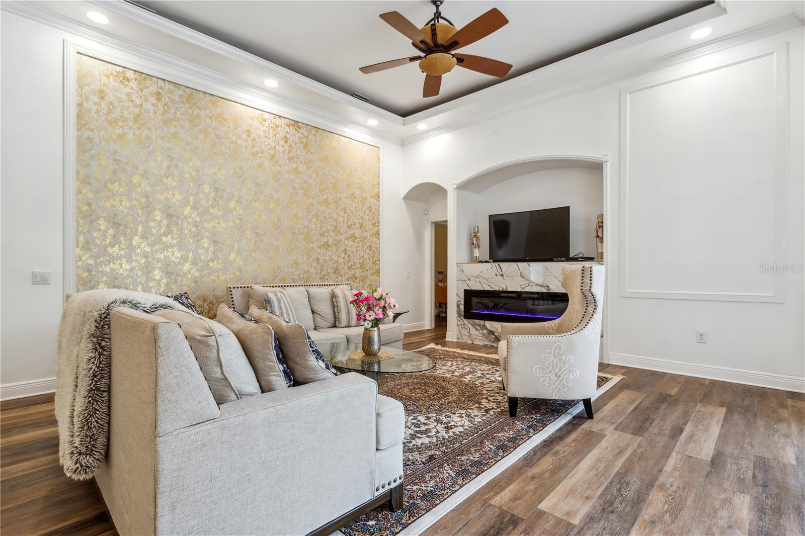 Image 8 of 39 For 17852 Arbor Greene Drive