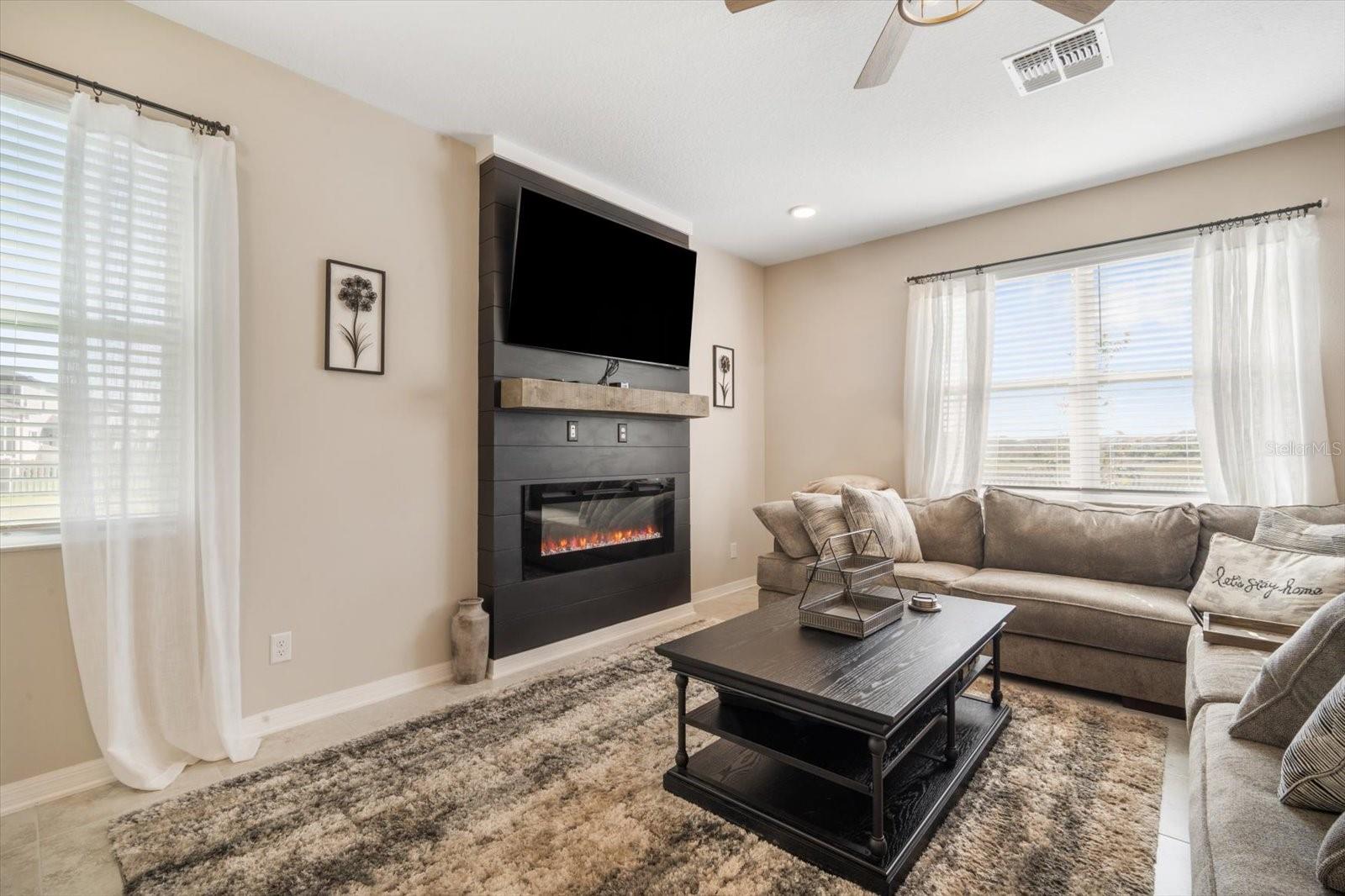 Image 4 of 26 For 2882 Autumn Rock Drive