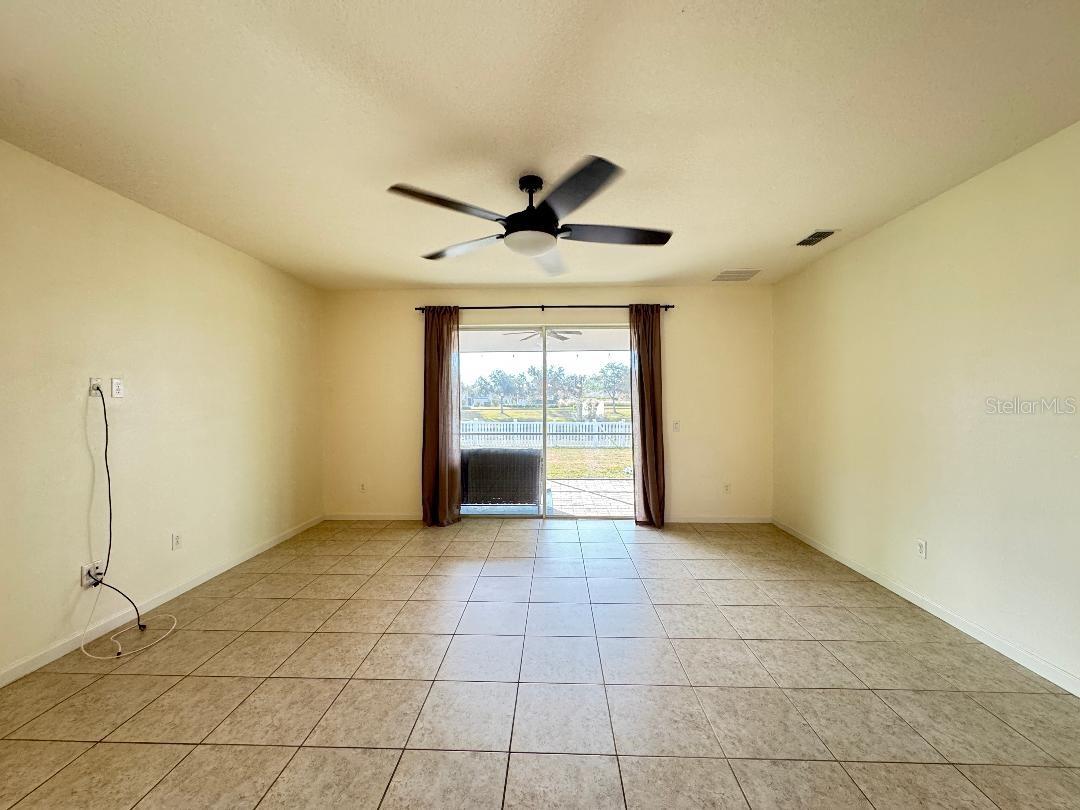 Image 16 of 37 For 12377 Streambed Drive