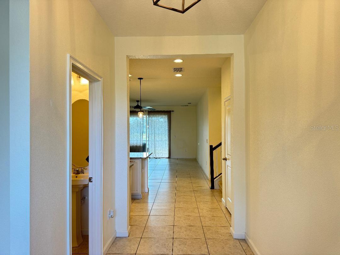 Image 5 of 37 For 12377 Streambed Drive