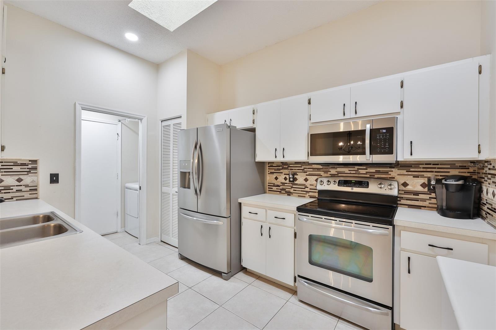 Image 28 of 57 For 2505 New Haven Circle 109