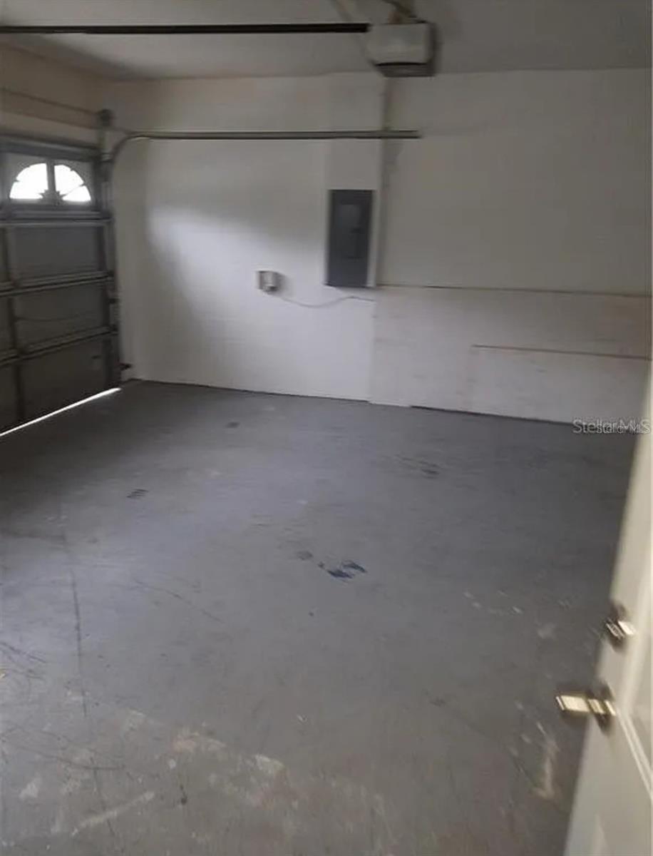 Image 12 of 13 For 1803 North Street