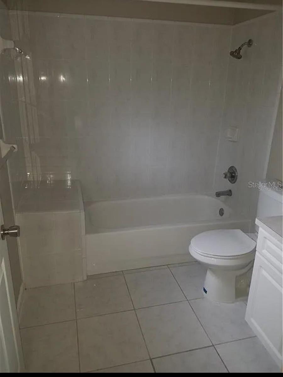 Image 7 of 13 For 1803 North Street