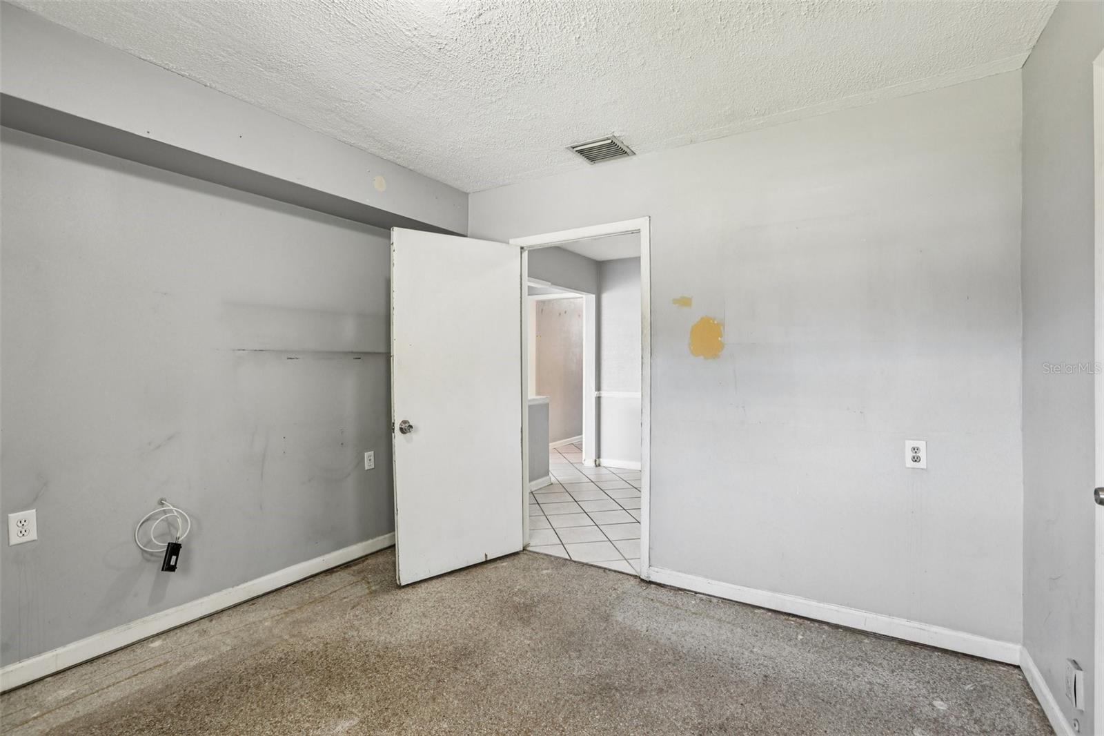 Image 16 of 30 For 1809 Crawford Street