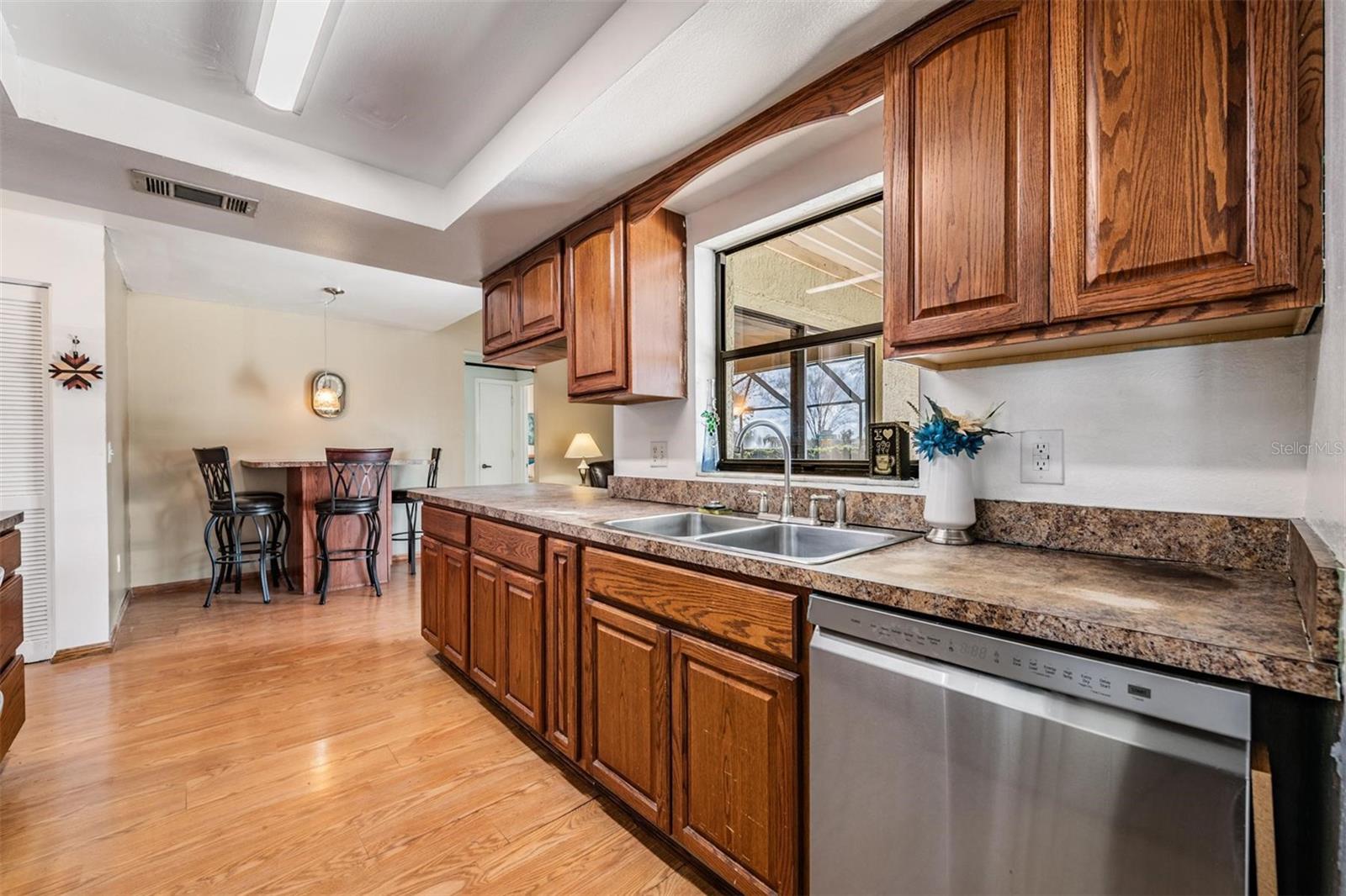 Image 11 of 31 For 1610 Sanderling Court