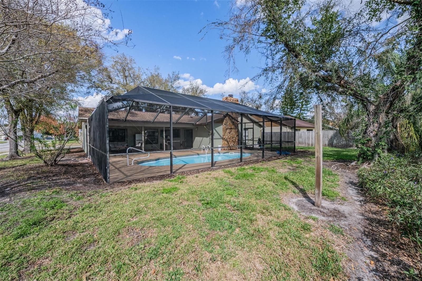 Image 22 of 31 For 1610 Sanderling Court