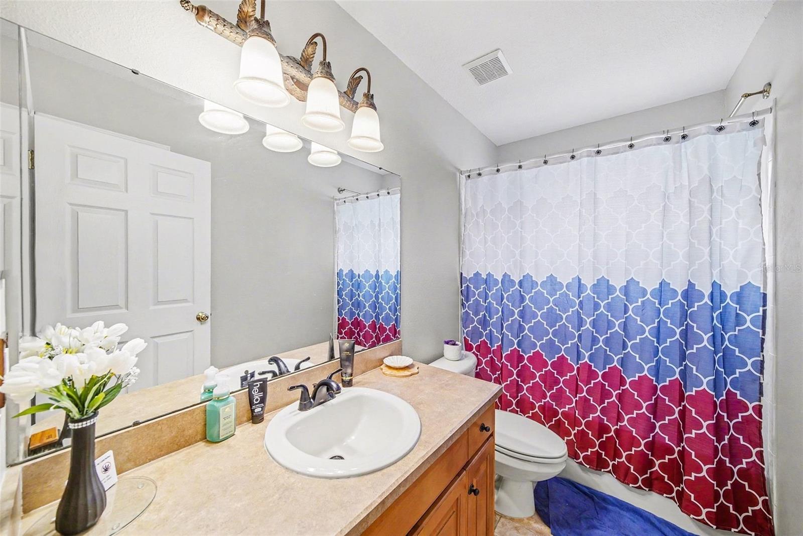 Listing photo id 11 for 215 Fern Gulley Drive