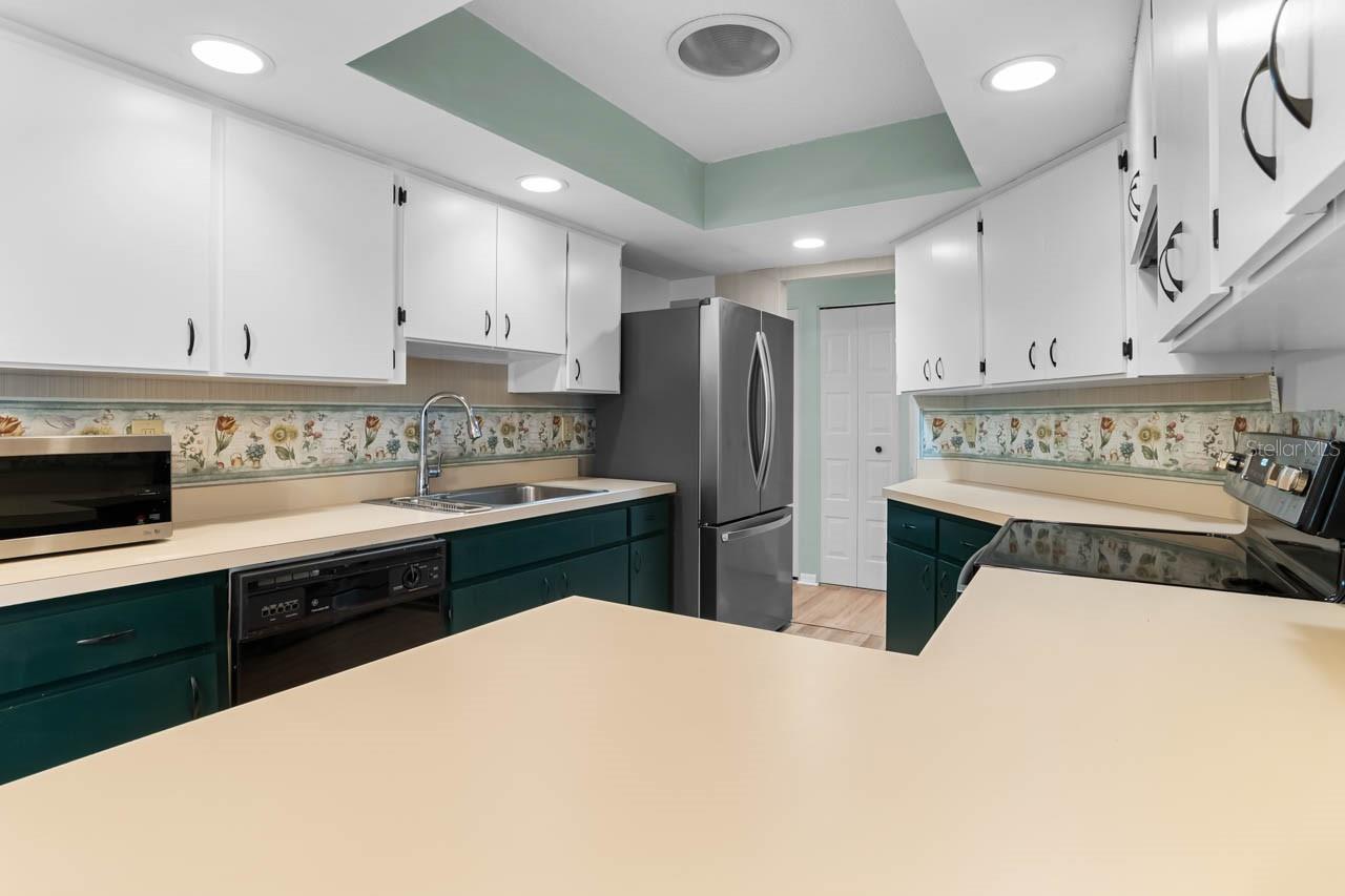 Image 14 of 50 For 1102 Harefield Circle