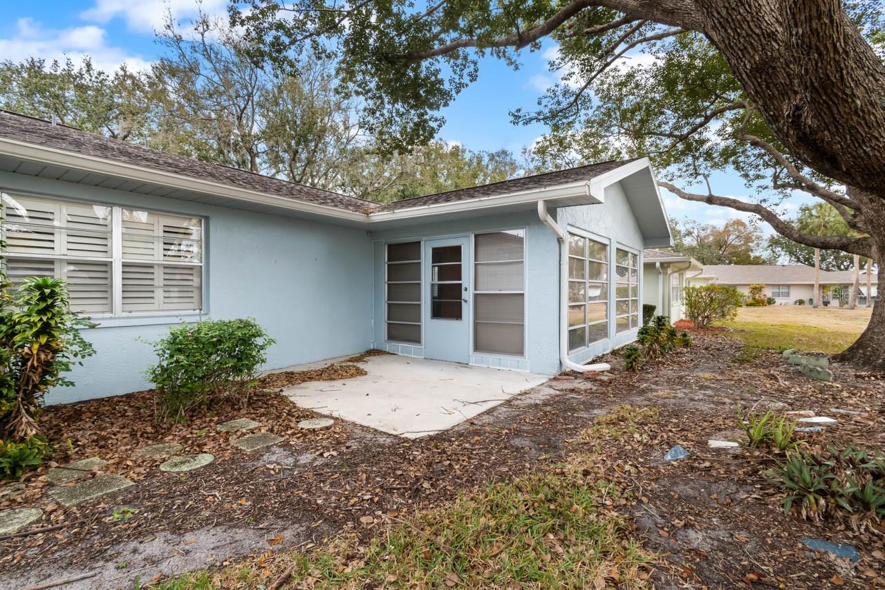 Image 33 of 50 For 1102 Harefield Circle