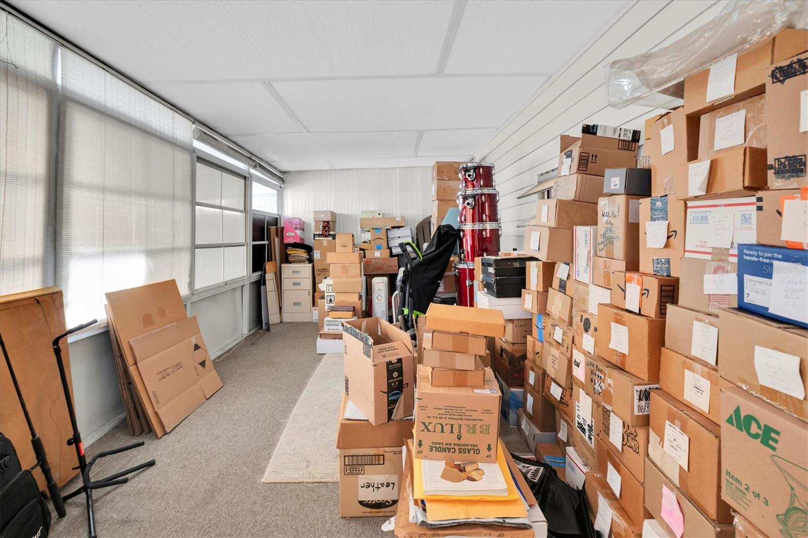 Listing photo id 12 for 7801 34th Avenue N 70