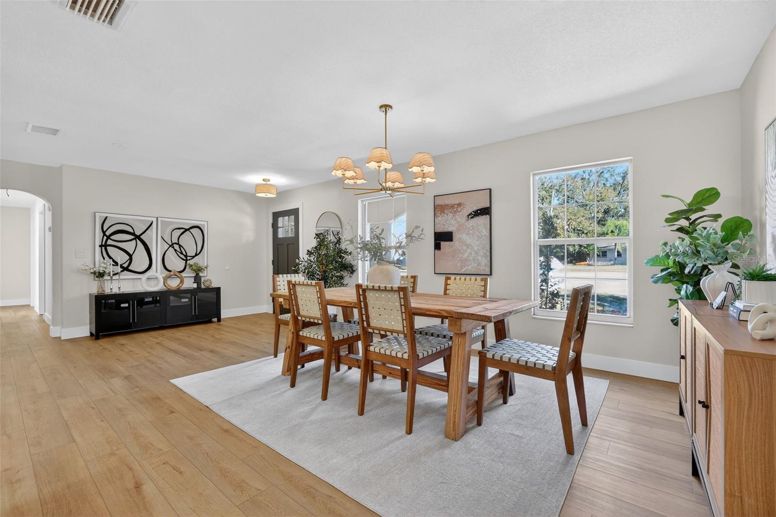 Image 11 of 39 For 18851 Tracer Drive