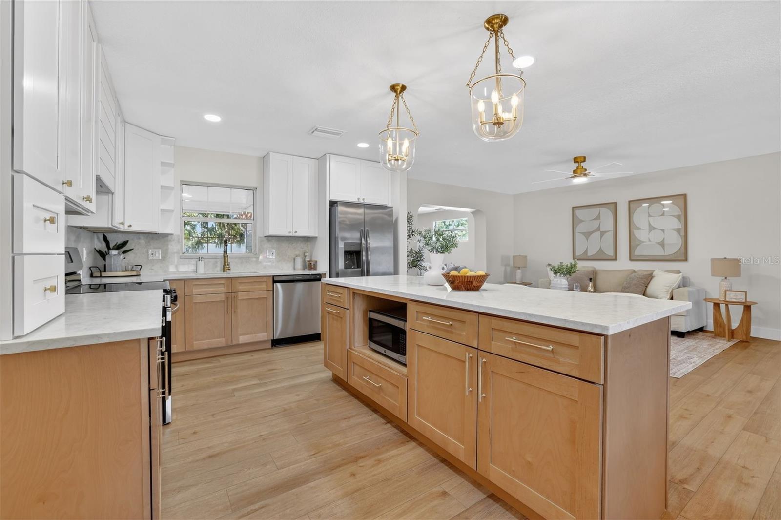 Image 15 of 39 For 18851 Tracer Drive