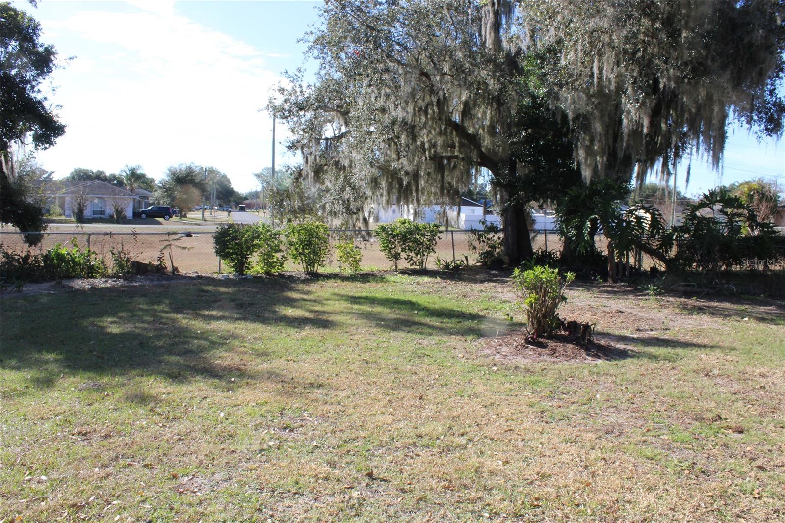 Image 24 of 24 For 2718 Shadywood Place