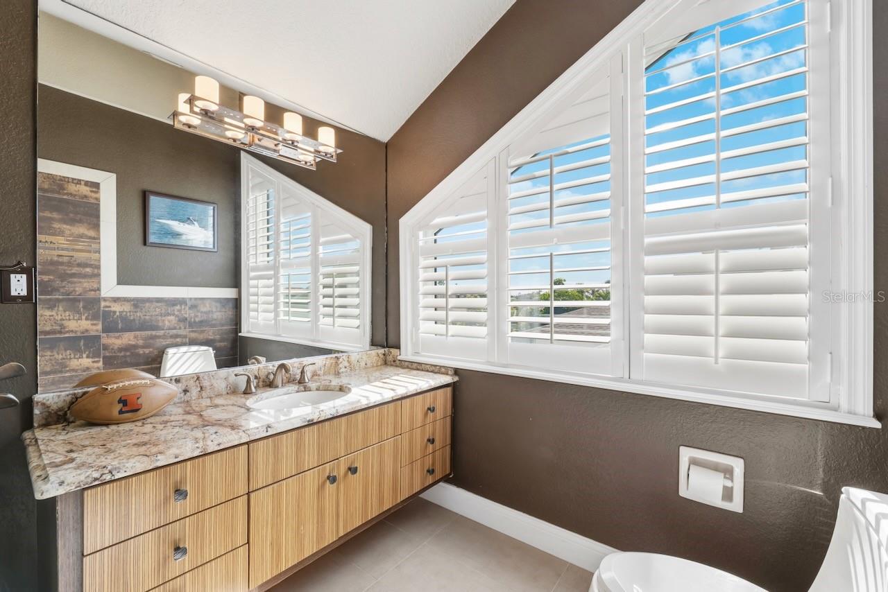 Image 45 of 82 For 740 Pinellas Bayway S