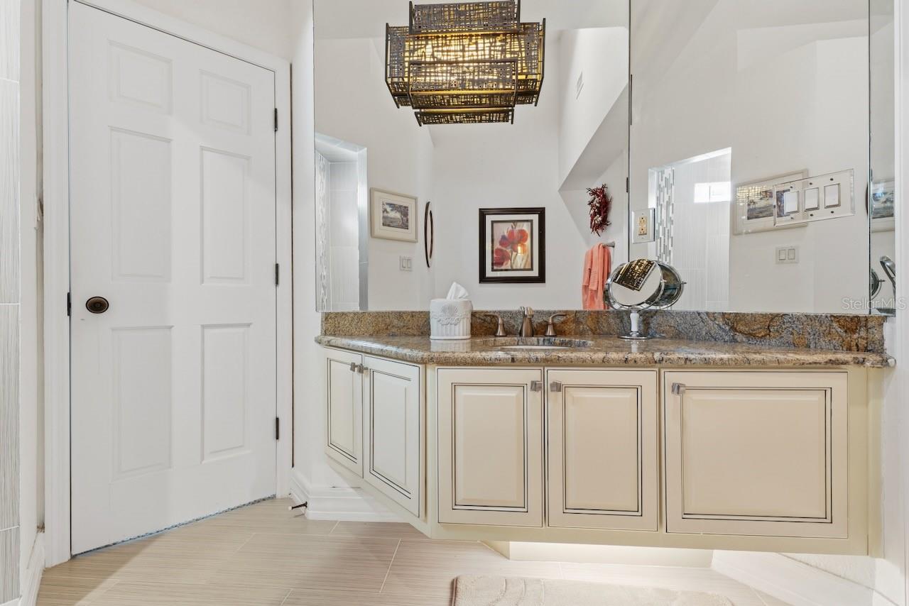 Image 52 of 82 For 740 Pinellas Bayway S