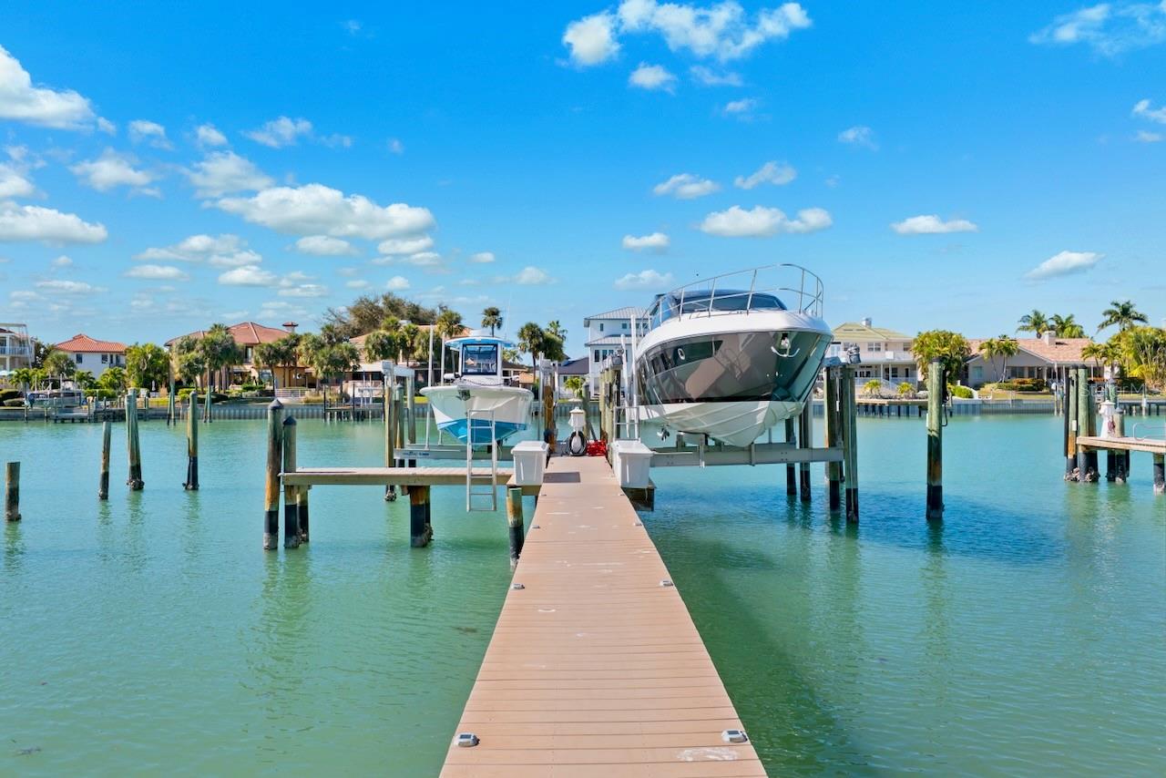 Image 59 of 82 For 740 Pinellas Bayway S