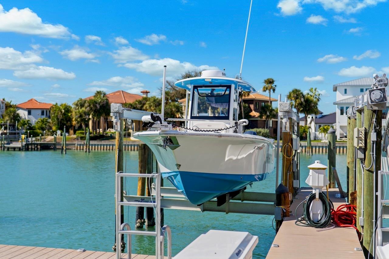 Image 68 of 82 For 740 Pinellas Bayway S