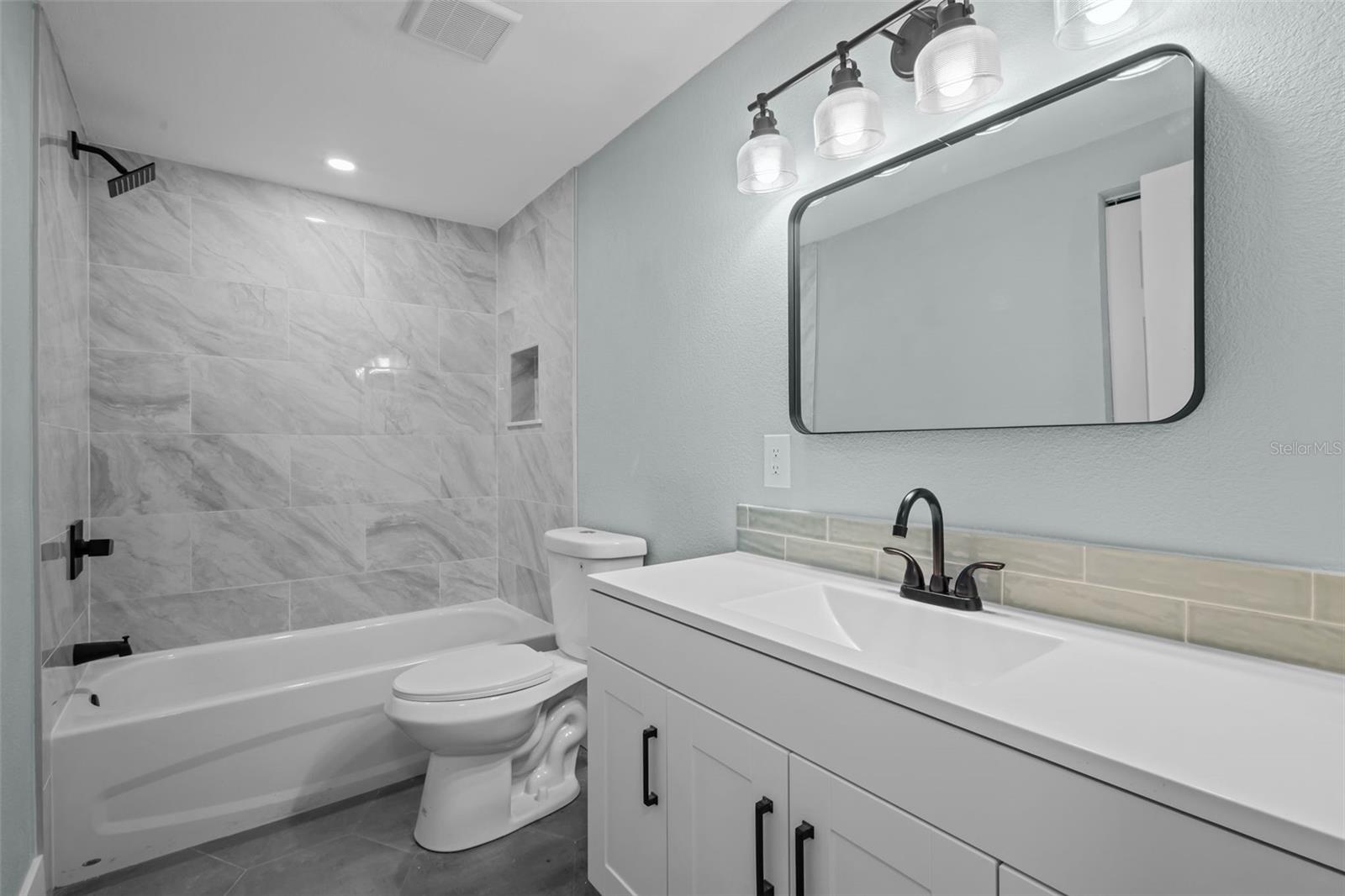 Image 20 of 31 For 1682 Wilmar Avenue