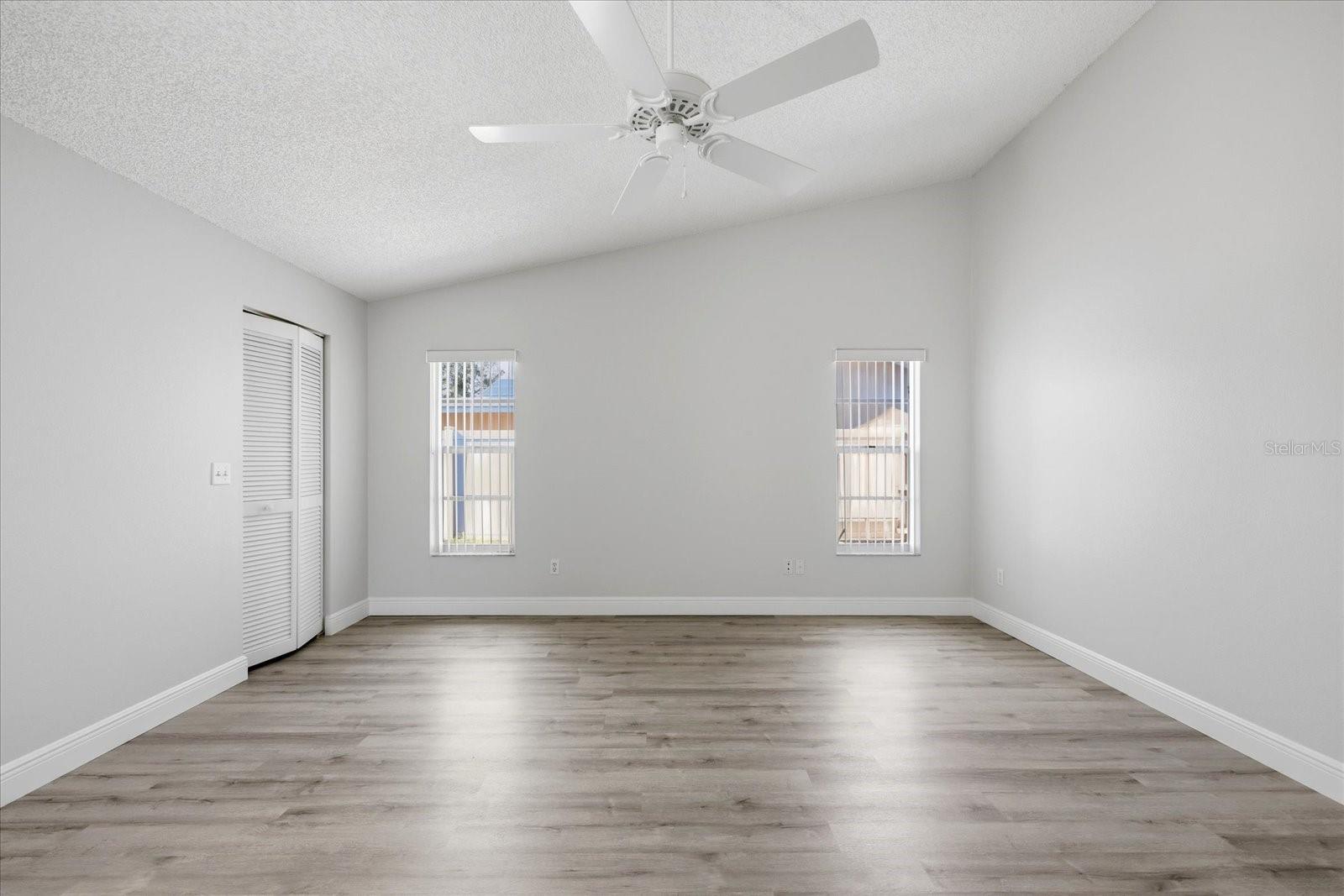 Image 15 of 40 For 8132 Perth Drive