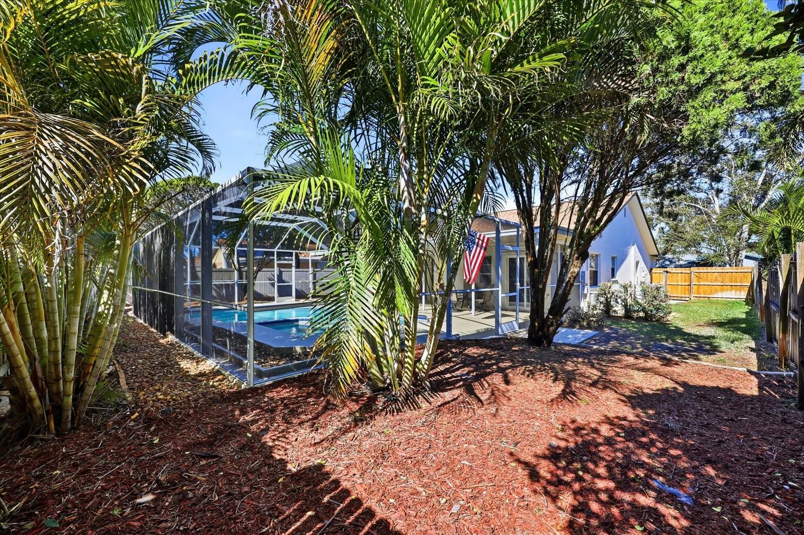 Image 28 of 40 For 8132 Perth Drive