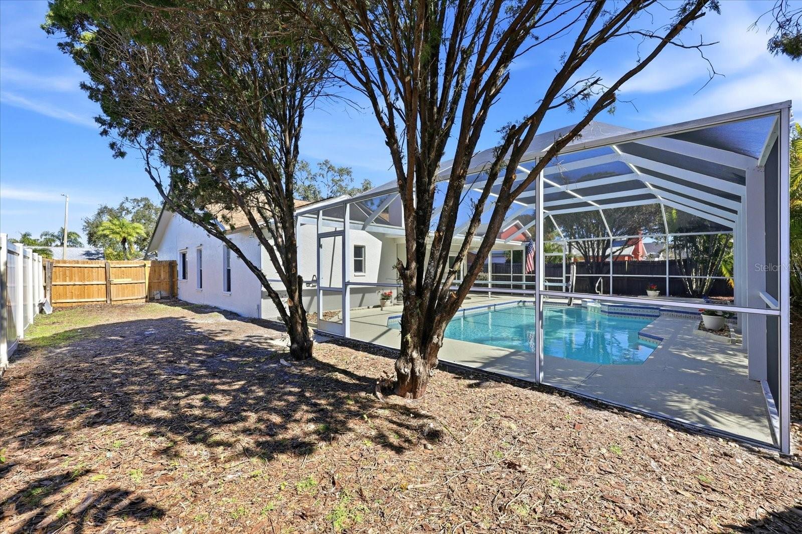 Image 29 of 40 For 8132 Perth Drive