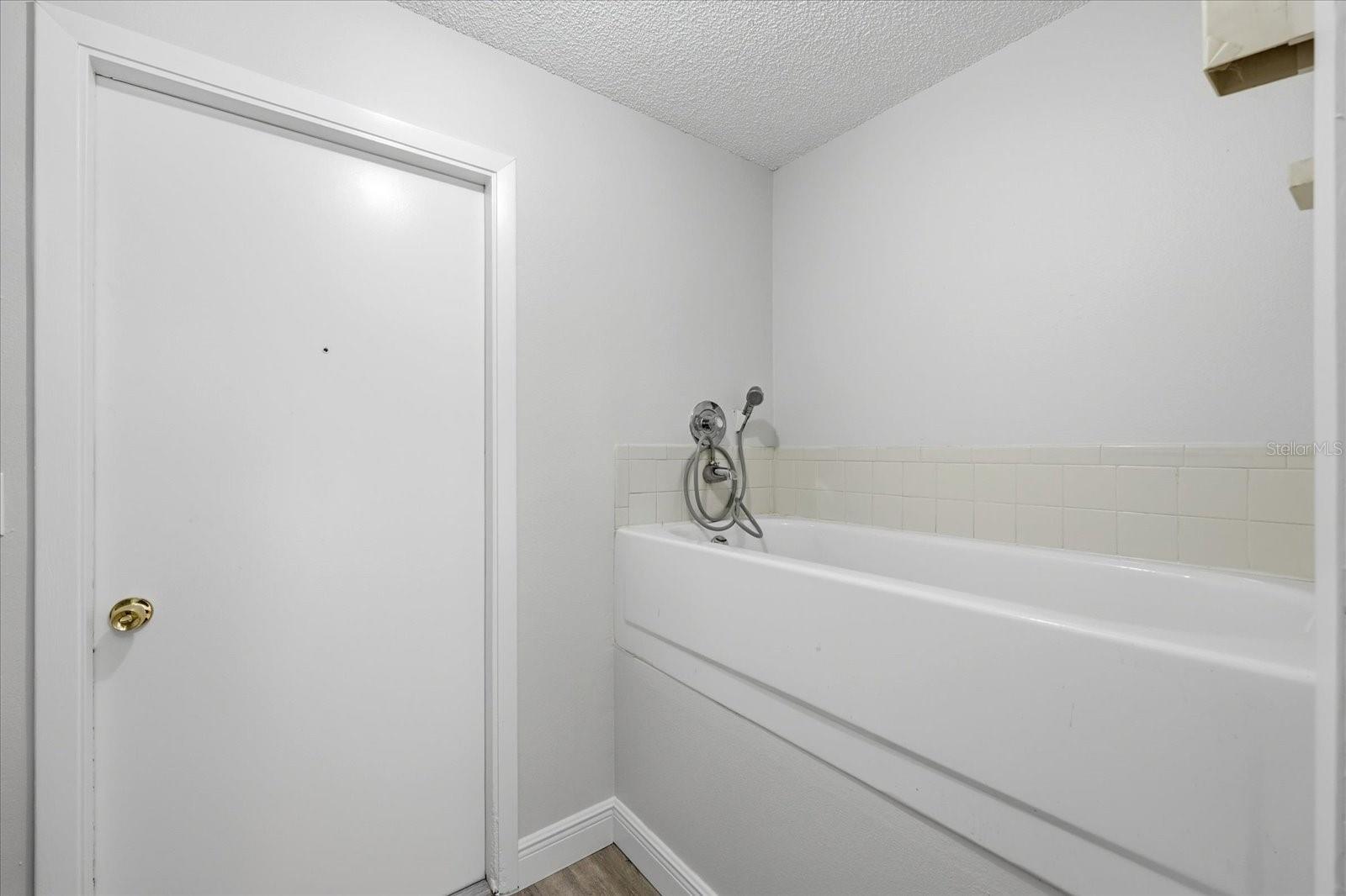 Image 37 of 40 For 8132 Perth Drive