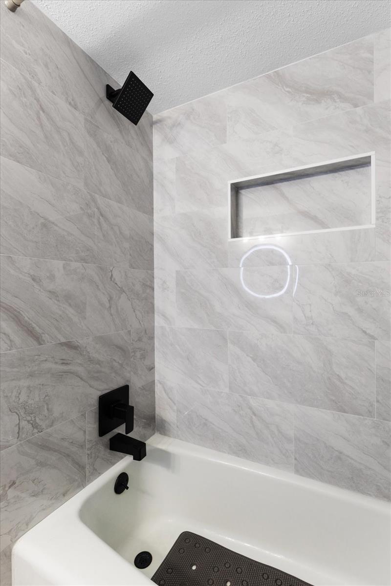 Image 27 of 70 For 7133 Augusta Boulevard