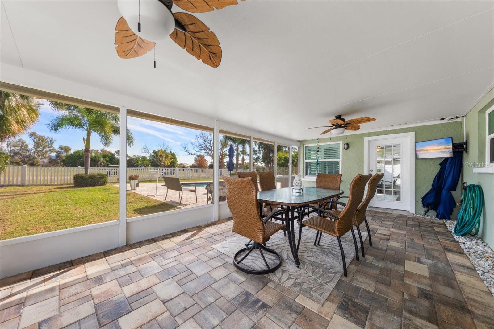 Image 33 of 70 For 7133 Augusta Boulevard