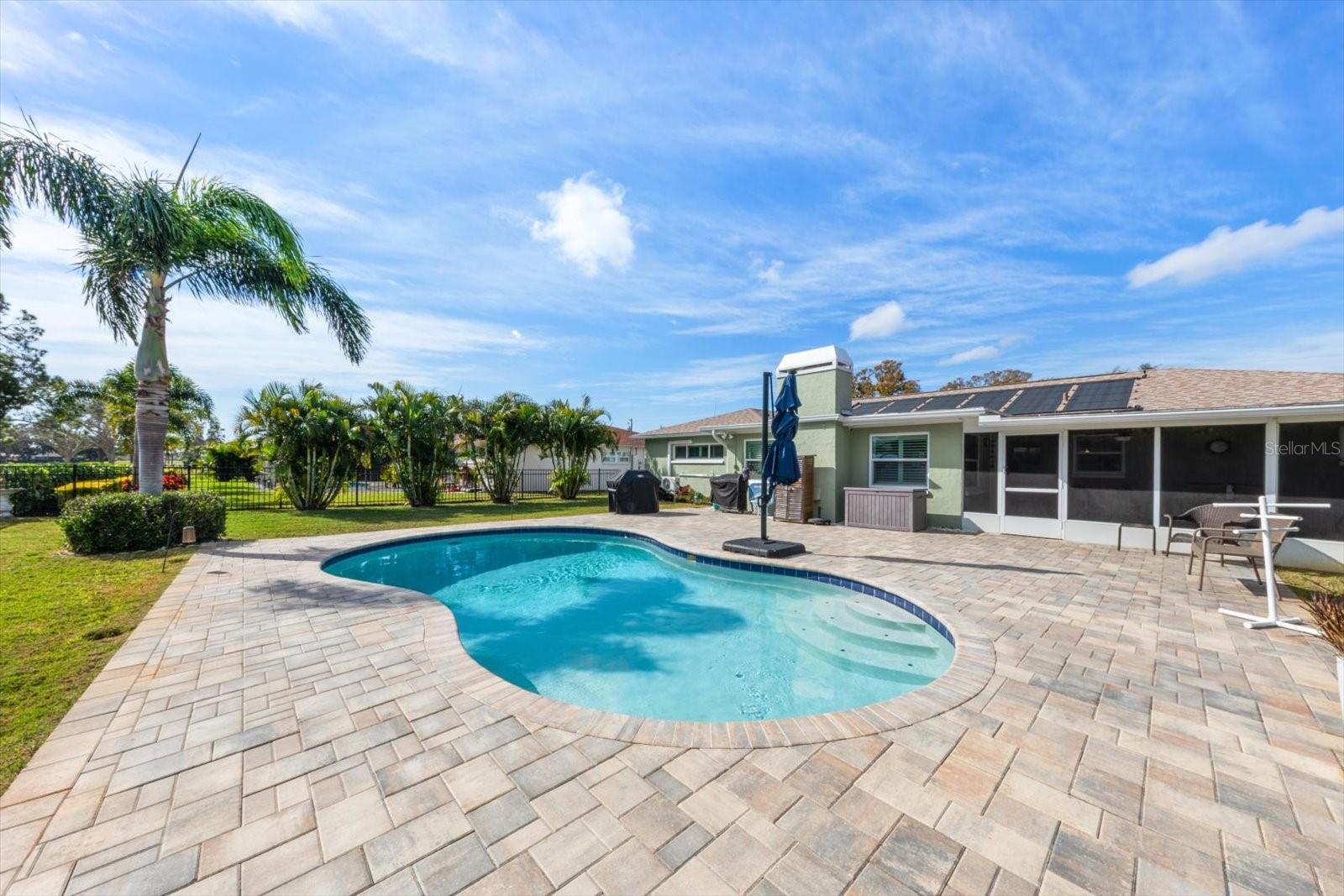 Image 37 of 70 For 7133 Augusta Boulevard