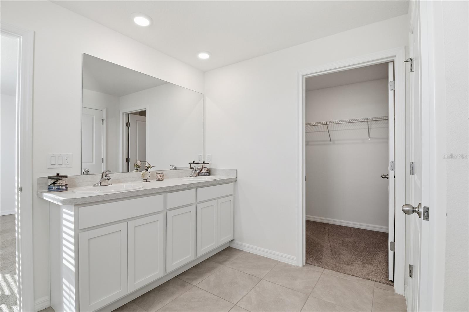 Image 23 of 57 For 4132 Quiet Rain Court