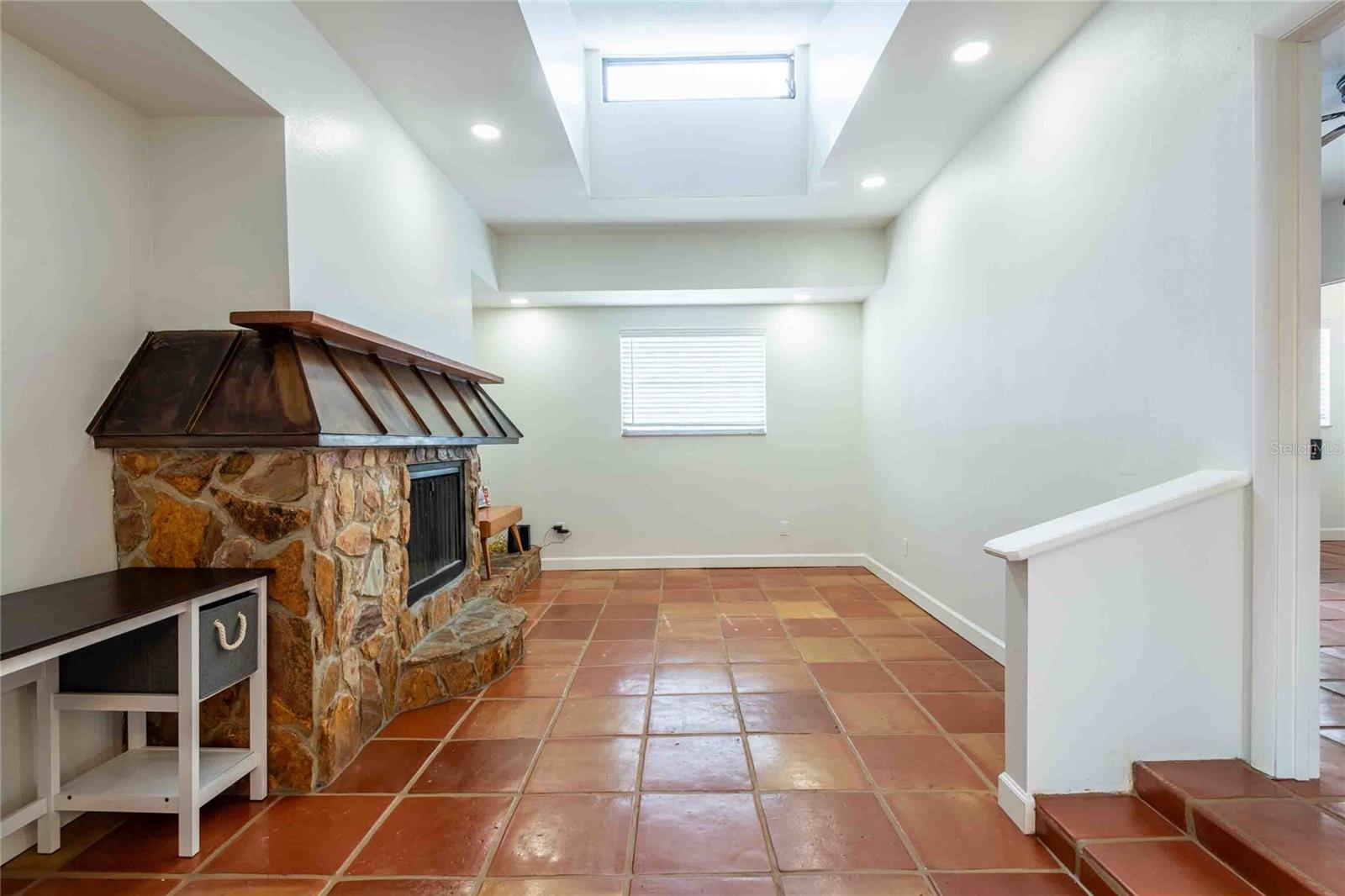 Image 16 of 20 For 4405 Fair Oaks Avenue 8