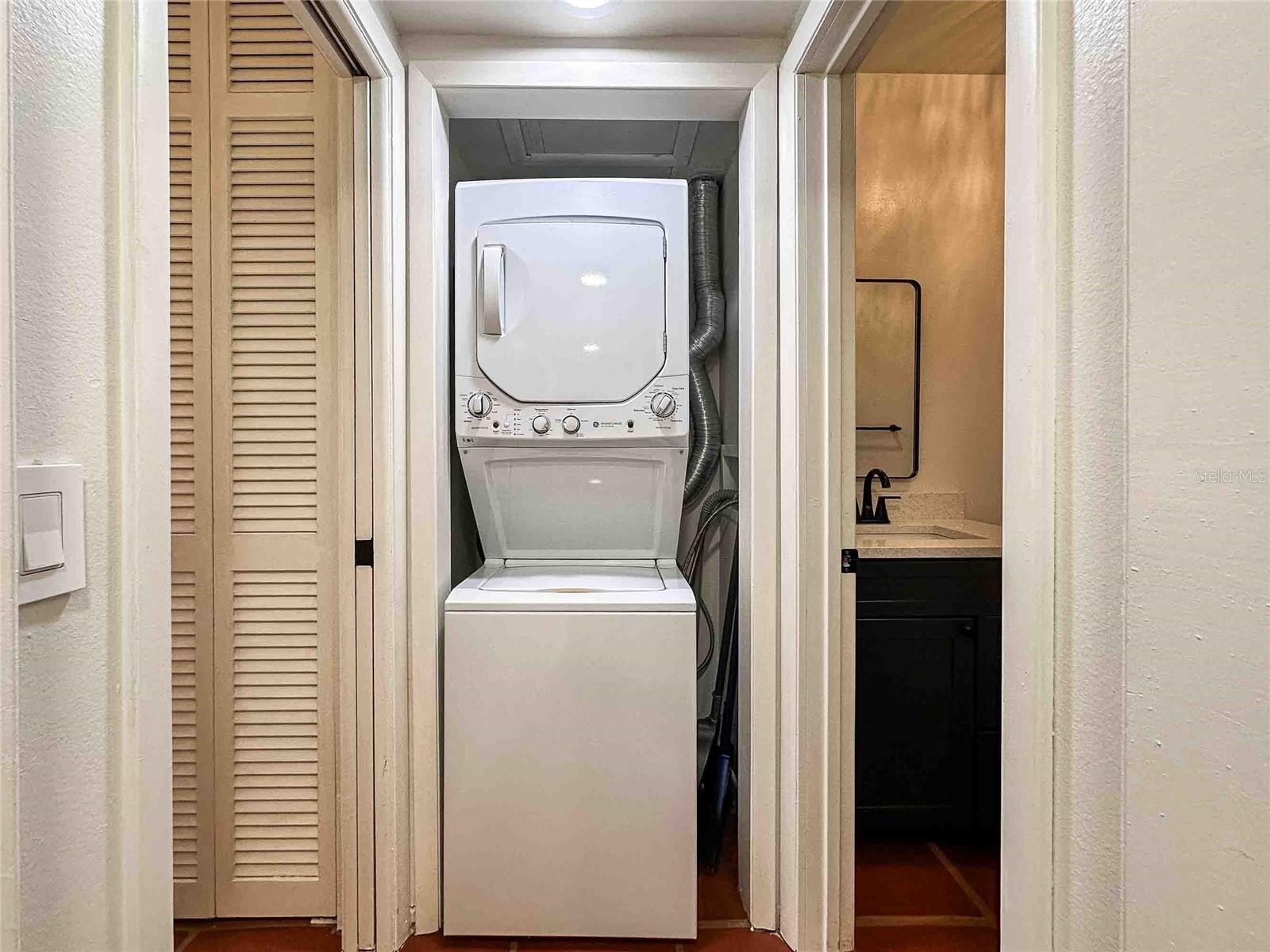 Image 6 of 20 For 4405 Fair Oaks Avenue 8