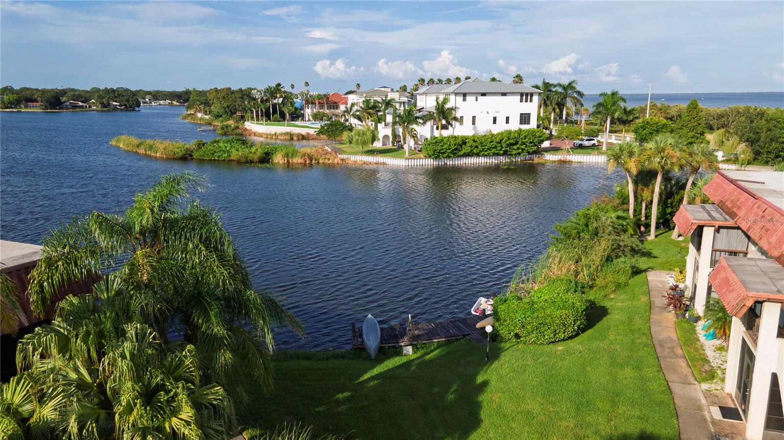 Image 5 of 17 For 1007 Bayshore Boulevard 107