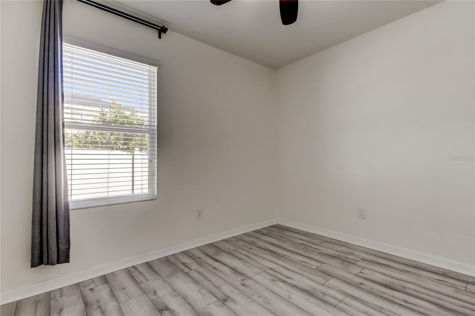 Image 20 of 64 For 11847 Myrtle Rock Drive