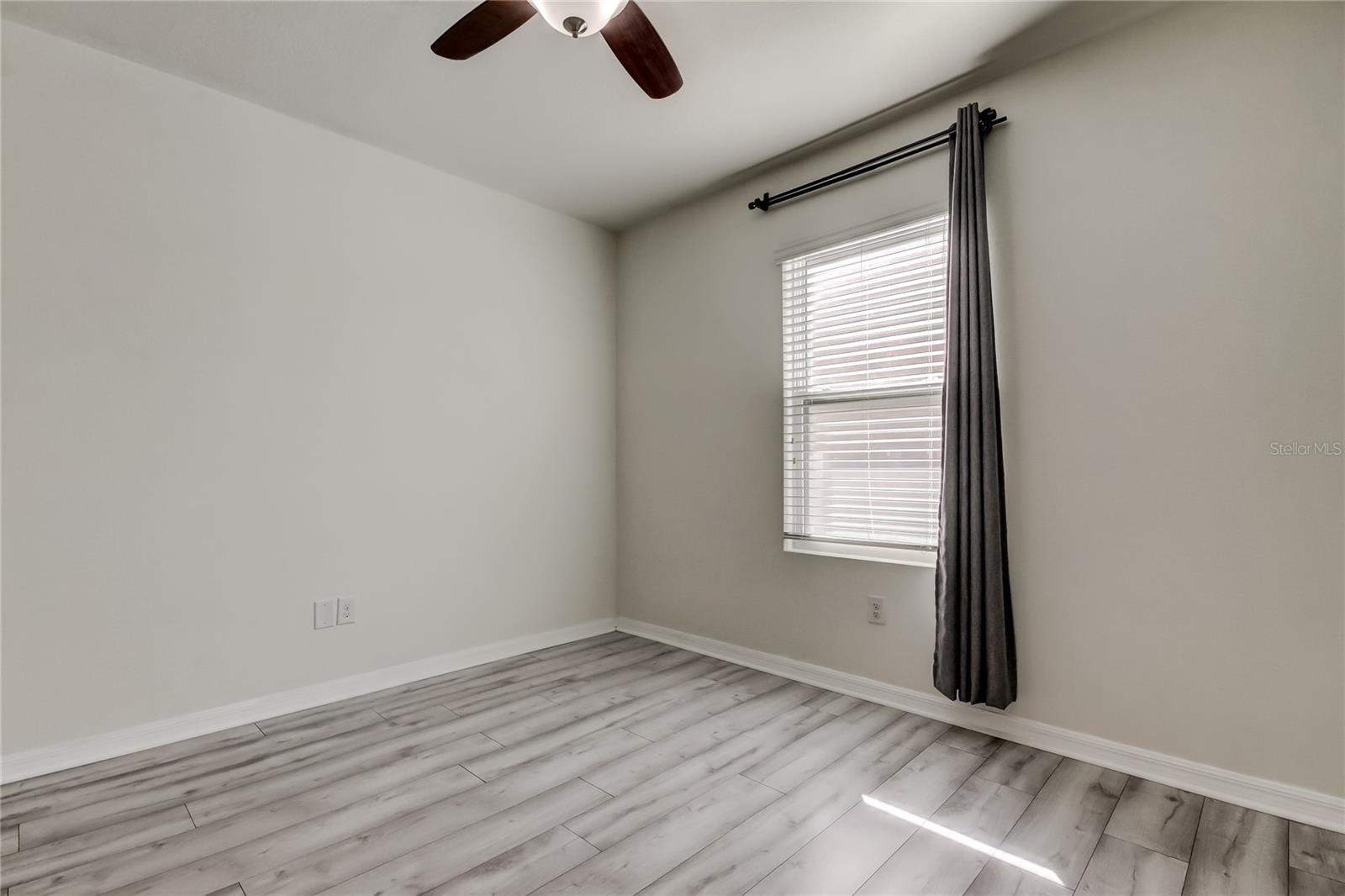 Image 25 of 64 For 11847 Myrtle Rock Drive