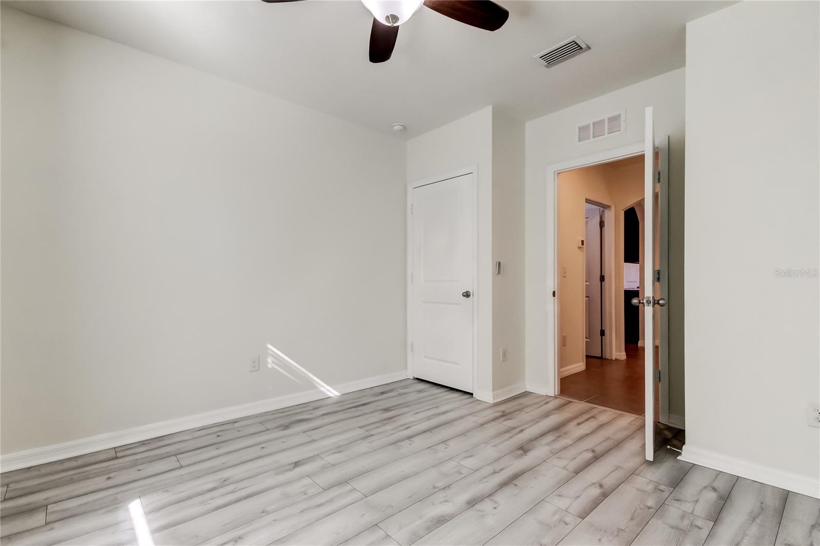 Image 27 of 64 For 11847 Myrtle Rock Drive