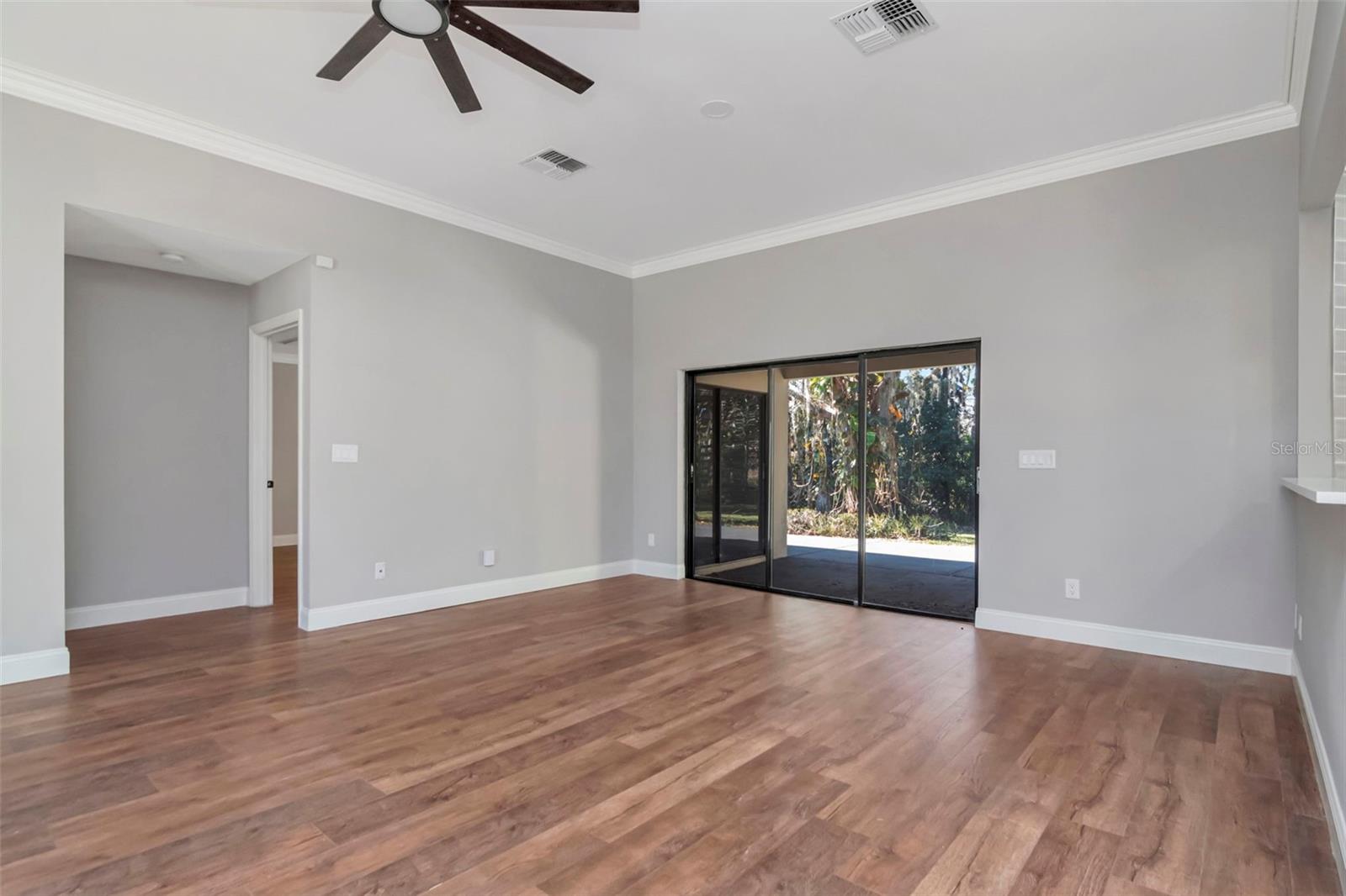 Image 15 of 69 For 18306 Pleasant Ridge Place