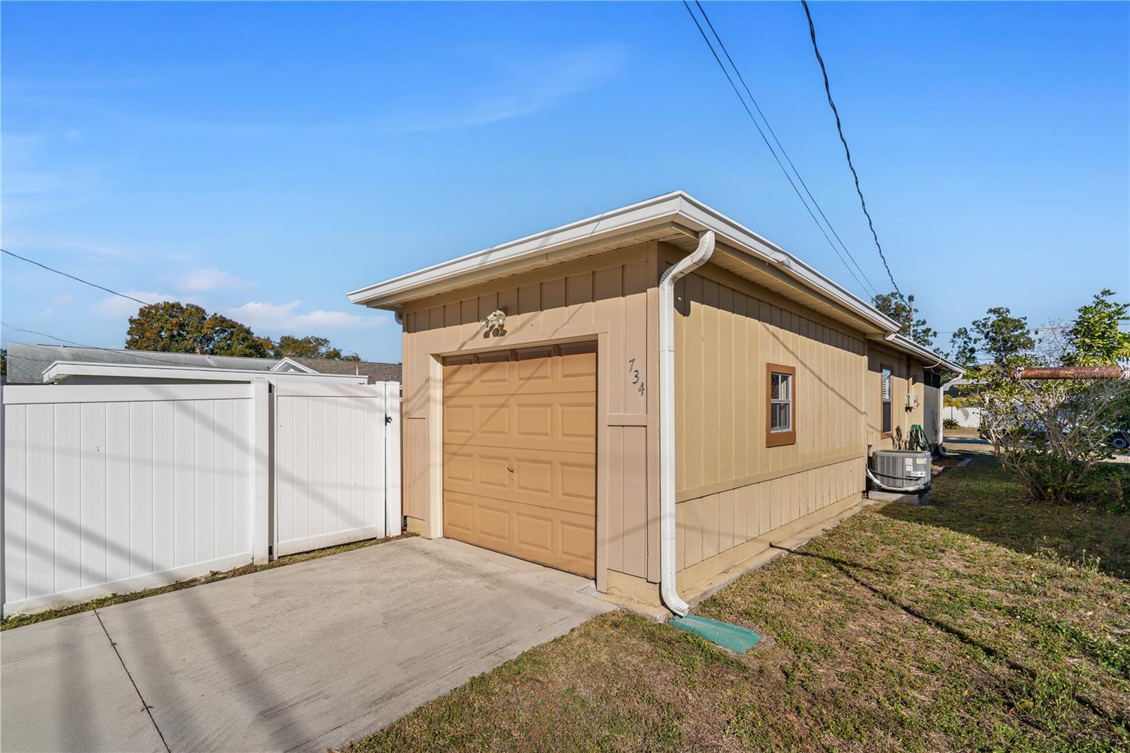 Image 16 of 25 For 734 91st Avenue N