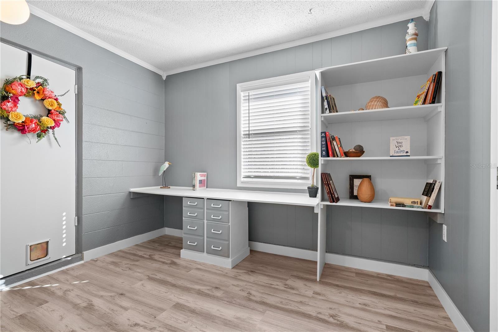 Image 21 of 25 For 734 91st Avenue N