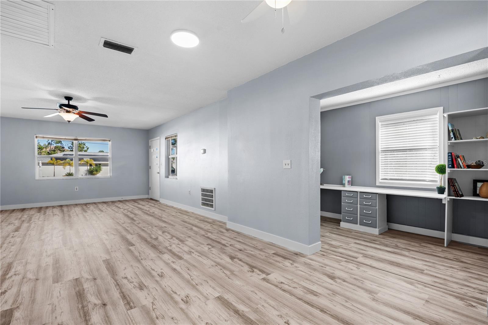 Image 6 of 25 For 734 91st Avenue N