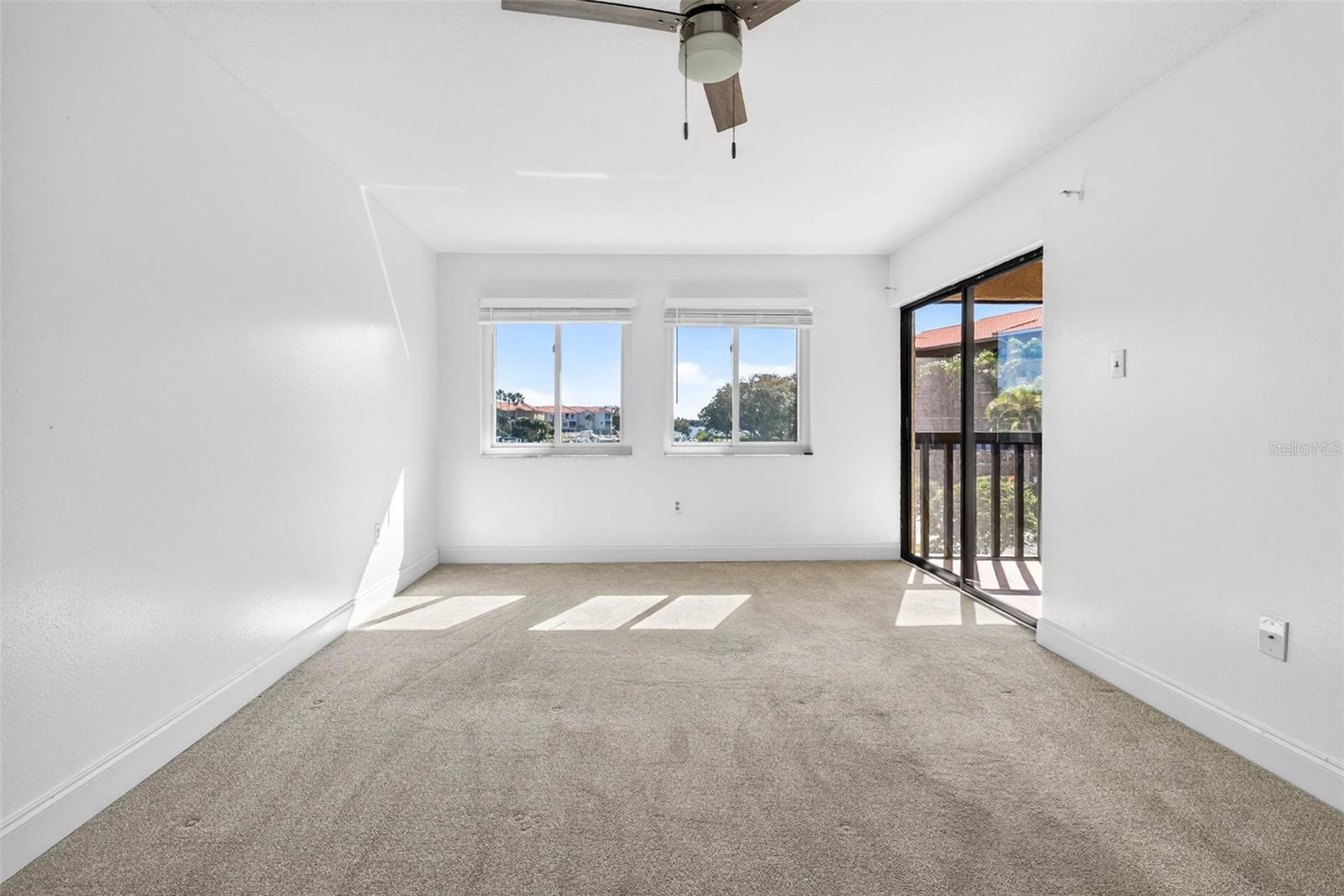 Image 23 of 40 For 1805 Mariner Drive 52