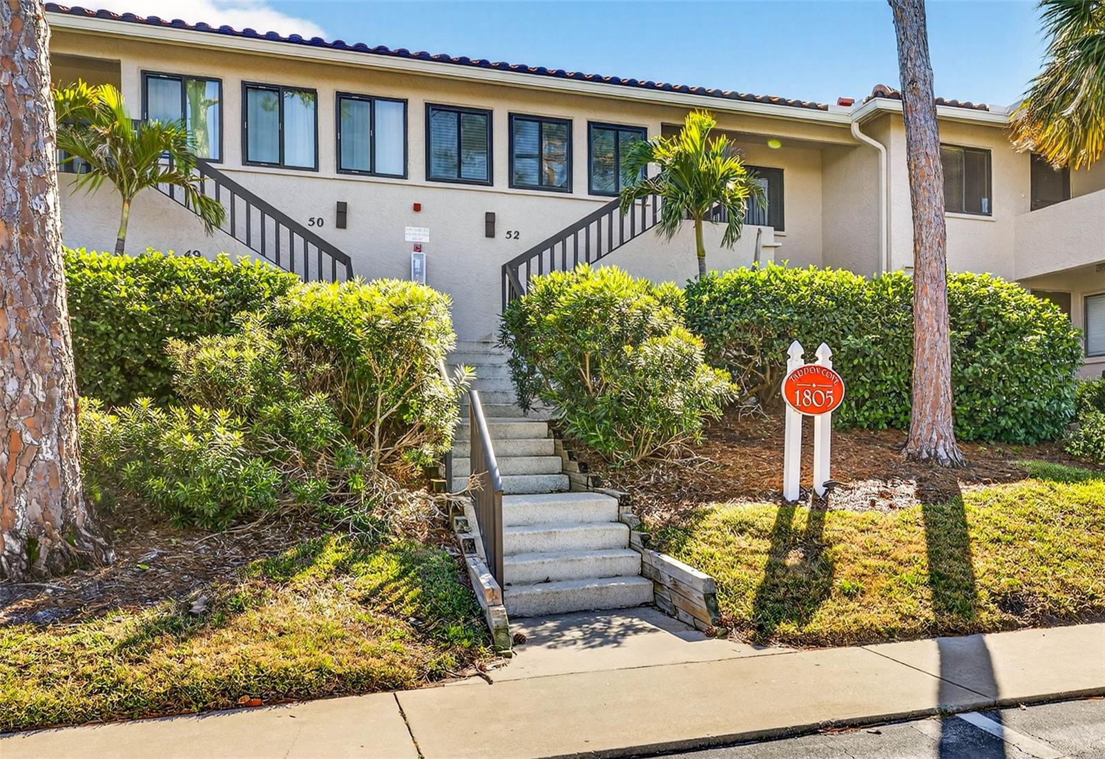 Image 3 of 40 For 1805 Mariner Drive 52